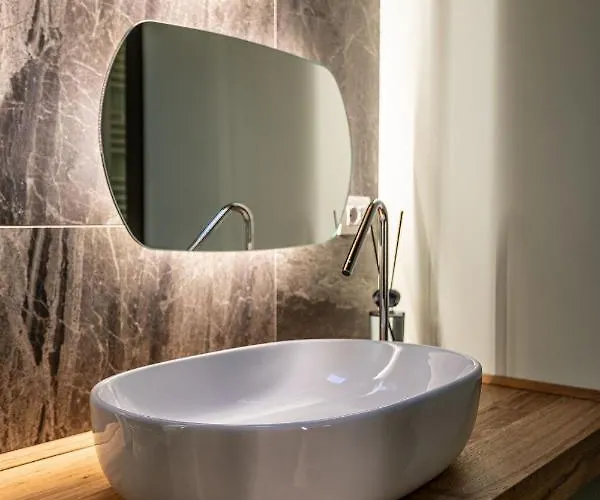 Borgo Impero 3* Borgonovo Val Tidone